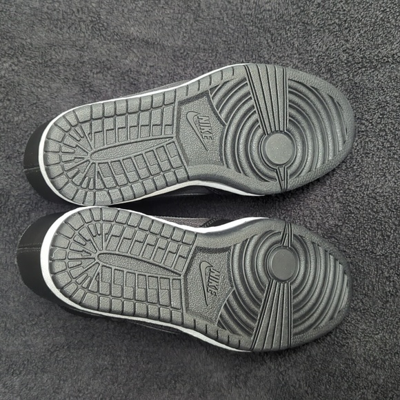 🔥Nike Dunk Sky Hi Essential Wedge Sneakers - Picture 9 of 11